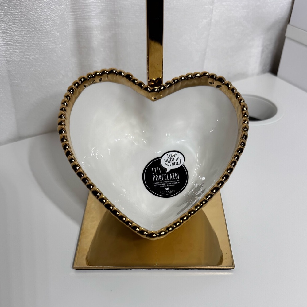 Pampa Bay Porcelain Heart Bowl